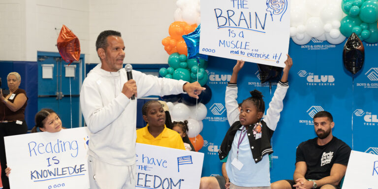 Andre Reed, NFL & BGCA Hall of Famer, speaking at the Carver Ranches Computer Lab