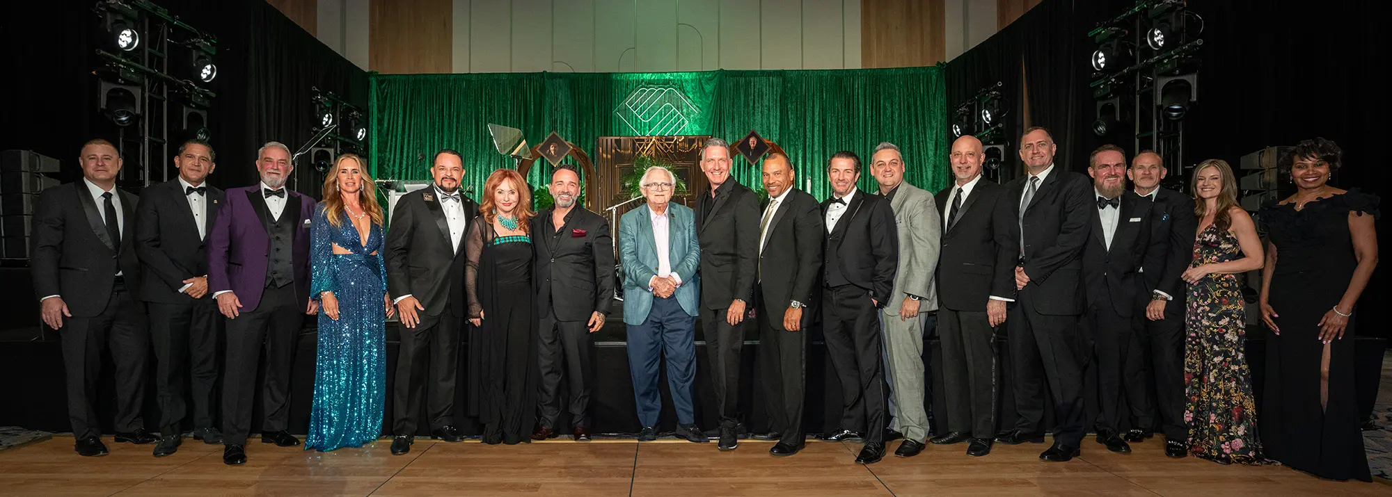 A group photo of the attendees and honorees of the international Automotive Excellence Gala
